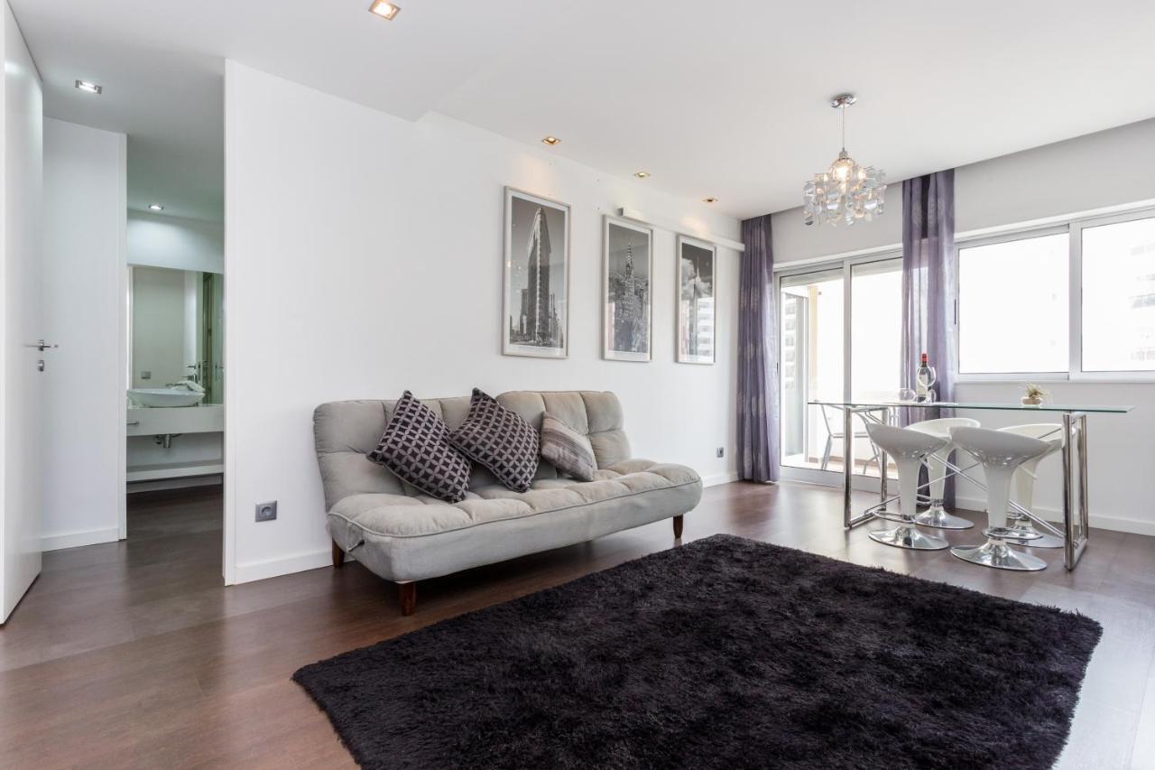 פורטימאו Squash Rocha Suite Beach Apartment מראה חיצוני תמונה