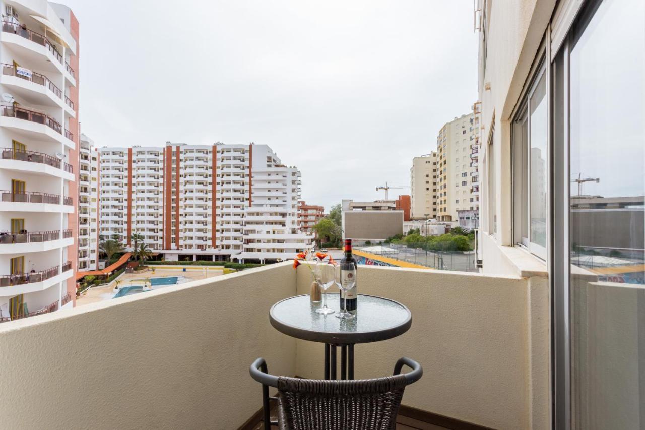 פורטימאו Squash Rocha Suite Beach Apartment מראה חיצוני תמונה